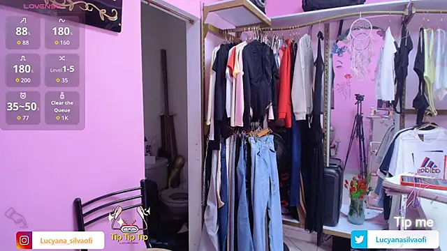 LucyanaSilva online show from 02-13-26, 06:30