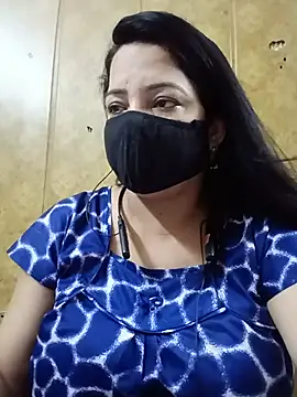 Snapshot of hornycoupleJandS chatting on 06-06-26, 07:30 hornycoupleJandS online show from 06-06-26, 07:30