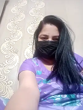 Snapshot of hornycoupleJandS chatting on 04-21-26, 01:07 hornycoupleJandS online show from 04-21-26, 01:07