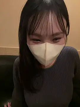 Snapshot of oji_oji123 chatting on 03-10-25, 10:28 oji oji123 online show from 03-10-25, 10:28