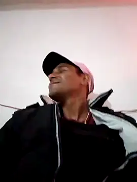 NewBe9D9 online show from 03-07-25, 02:36