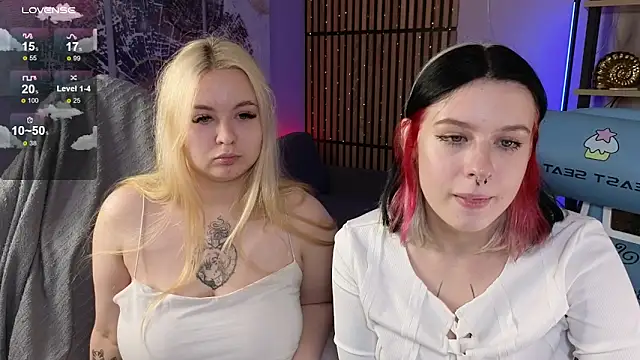 tender kiitty online show from 10-25-25, 02:07