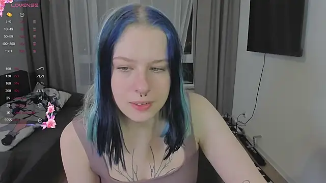 tender kiitty online show from 01-08-26, 04:24