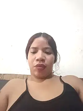 Snapshot of Kelsie_Williams chatting on 02-12-26, 08:19 Kelsie Williams online show from 02-12-26, 08:19