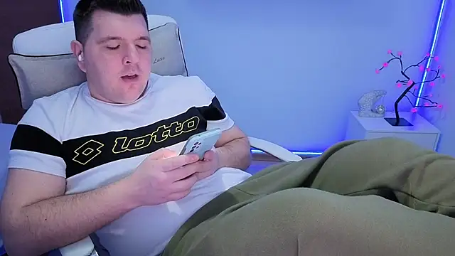 JasonJacks online show from 12-20-25, 03:42