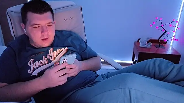 JasonJacks online show from 10-25-25, 04:33