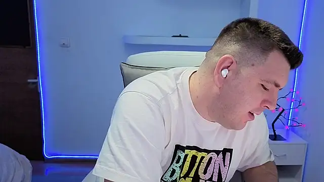 JasonJacks online show from 12-14-25, 04:29