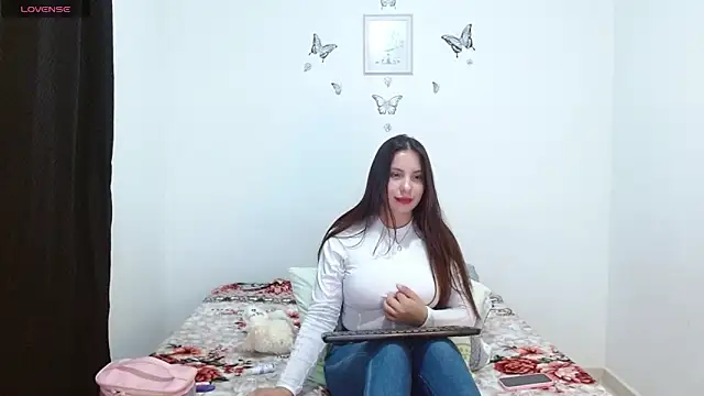 littleshydoll online show from 02-12-26, 01:16