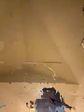 Snapshot of BigDTech chatting on 04-10-26, 08:10 BigDTech online show from 04-10-26, 08:10