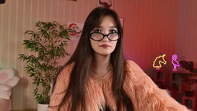 Krystal Boo online show from 12-17-24, 04:32