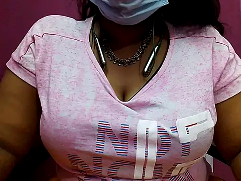 Snapshot of Tamilsathya2024 chatting on 02-12-25, 04:33 Tamilsathya2024 online show from 02-12-25, 04:33