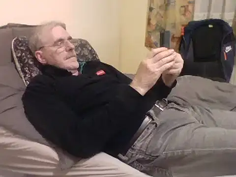 Snapshot of farock chatting on 01-12-25, 04:18 farock online show from 01-12-25, 04:18