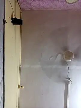 sunita-doll online show from 12-18-25, 03:38