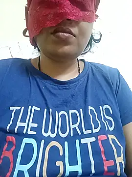 Snapshot of sunita-doll chatting on 06-03-26, 07:29 sunita-doll online show from 06-03-26, 07:29