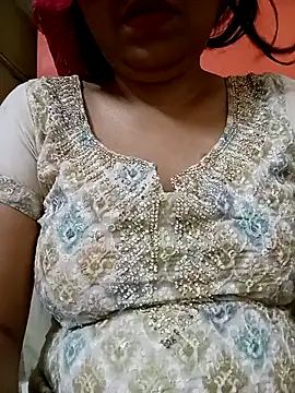 Snapshot of sunita-doll chatting on 03-10-26, 01:42 sunita-doll online show from 03-10-26, 01:42