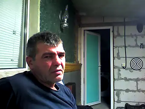 narcismarcu11 online show from 10-10-25, 08:42