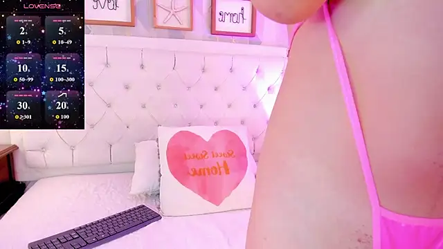 Snapshot of rebeca_watsson chatting on 02-11-26, 11:54 rebeca watsson online show from 02-11-26, 11:54