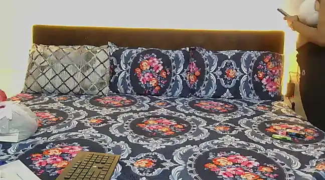 chavi 12 online show from 03-04-25, 03:48