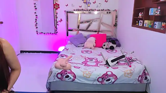 perlabeautiful online show from 11-22-25, 12:54