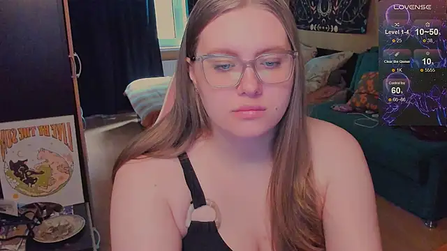 Alice Dreamgirl  online show from 07-23-26, 09:17