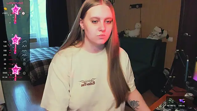 Alice Dreamgirl  online show from 11-17-25, 11:58