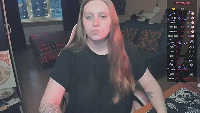 Alice Dreamgirl  online show from 12-16-25, 01:04