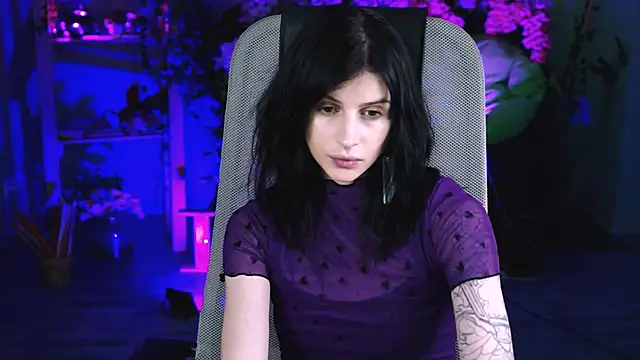 Snapshot of JadeCastle_ chatting on 04-20-26, 01:03 JadeCastle online show from 04-20-26, 01:03