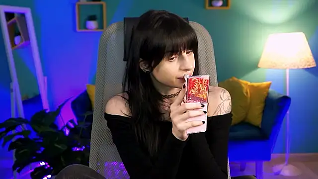 JadeCastle  online show from 03-10-26, 04:33