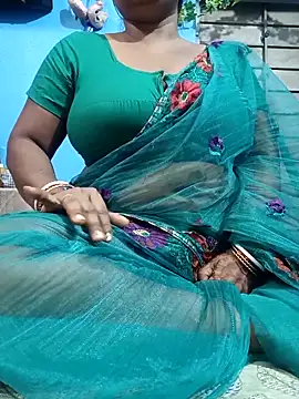 Hot-Manshi2 online show from 10-31-25, 02:13