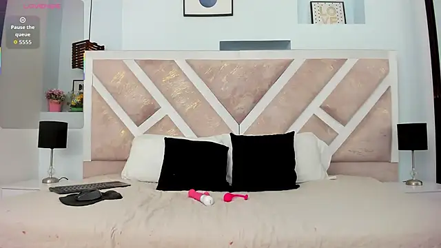 hotmature1 online show from 03-19-26, 11:10