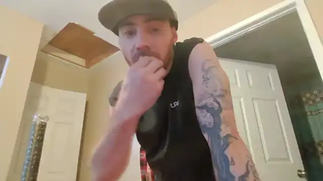 Huntzg23 online show from 03-05-26, 06:21