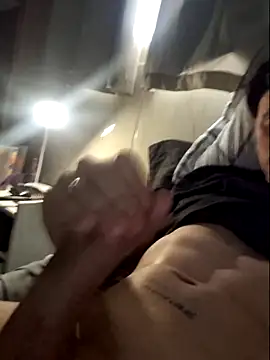 Leinad27 online show from 12-22-25, 04:07