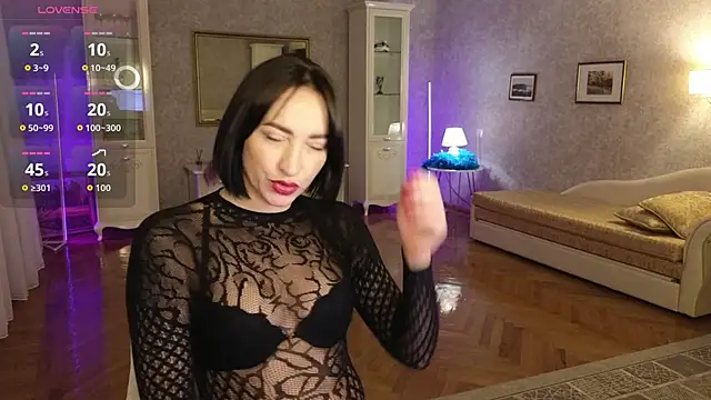 AnneHaddaway online show from 11-08-25, 07:39