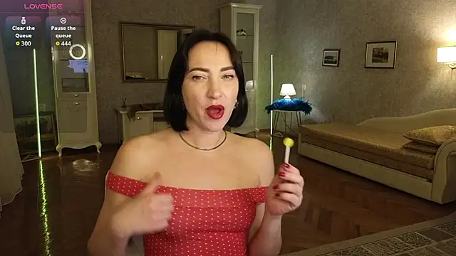 AnneHaddaway online show from 11-15-25, 08:57