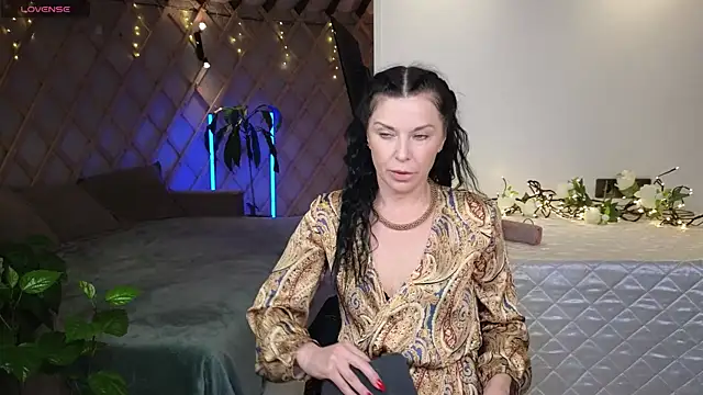 LinaJoy online show from 06-16-26, 08:31