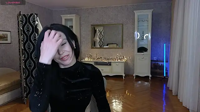 LinaJoy online show from 04-07-26, 07:15