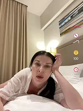 LinaJoy online show from 07-16-26, 09:23