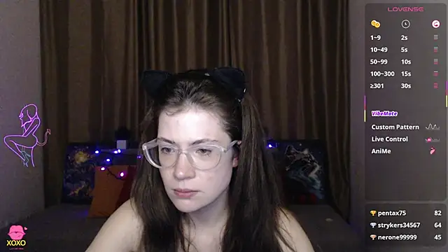 Snapshot of Alicia_redfollow chatting on 03-14-25, 12:32 Alicia redfollow online show from 03-14-25, 12:32