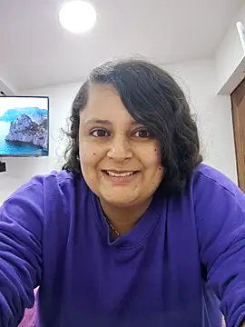 Miss balloonsmila online show from 10-22-25, 01:27