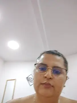 Miss balloonsmila online show from 02-19-25, 12:35