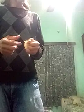 TOMYCOCKMILK online show from 12-25-24, 04:33