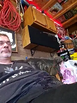 Snapshot of tileguyyy chatting on 09-12-25, 06:07 tileguyyy online show from 09-12-25, 06:07