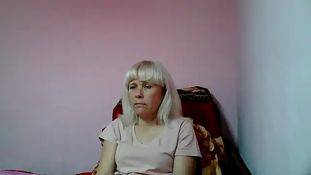 sakura blonde online show from 11-30-25, 08:15