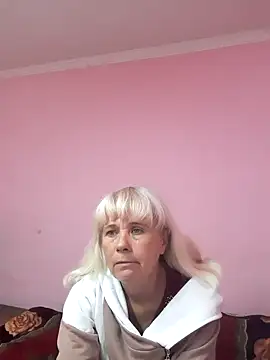 Snapshot of sakura_blonde chatting on 09-28-25, 09:55 sakura blonde online show from 09-28-25, 09:55