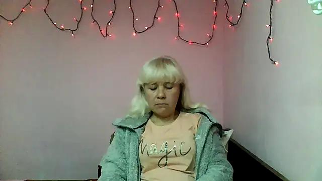 Snapshot of sakura_blonde chatting on 03-03-26, 05:31 sakura blonde online show from 03-03-26, 05:31