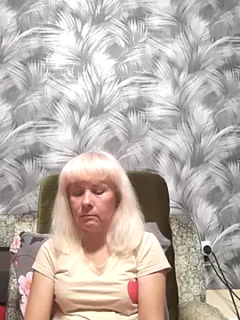 sakura blonde online show from 11-06-25, 06:01