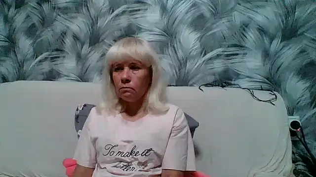 Snapshot of sakura_blonde chatting on 10-04-25, 05:09 sakura blonde online show from 10-04-25, 05:09