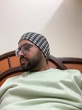 Arsh Loves Luv online show from 12-29-24, 02:31