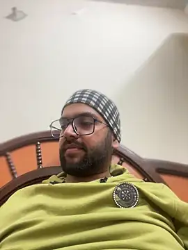 Arsh Loves Luv online show from 12-30-24, 07:00