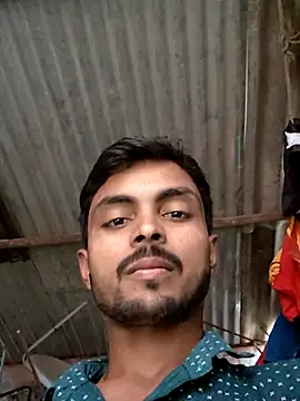 Snapshot of Suraj223kumar chatting on 09-15-25, 04:02 Suraj223kumar online show from 09-15-25, 04:02